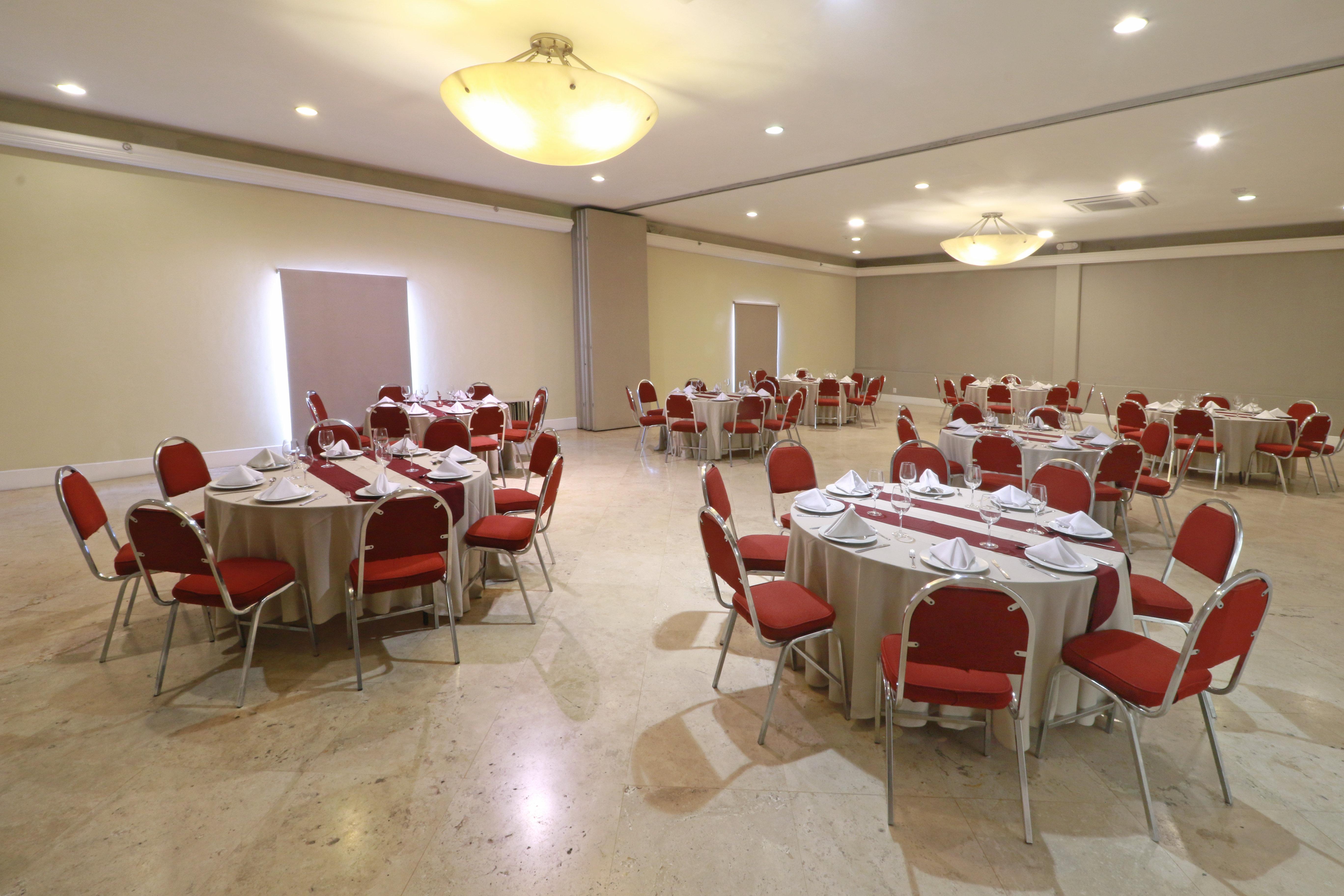 Holiday Inn Hotel & Suites Centro Historico By Ihg Guadalajara Zewnętrze zdjęcie